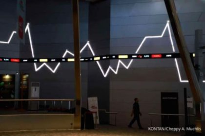 IHSG turun 0,83% sesi I Kamis (1/10), GOTO anjlok 12,5% meski data ekonomi positif
